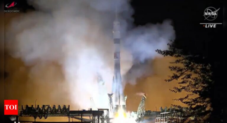 Space Exploration: Team of cosmonauts – two Russians and an American – launched to Space Station