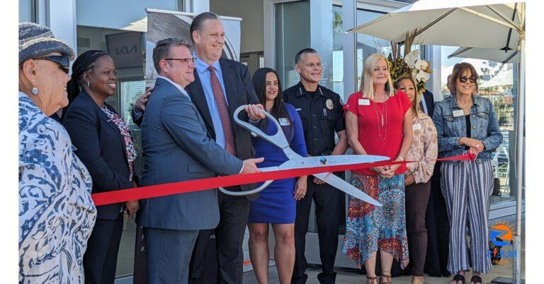 Car Pros Kia Huntington Beach Celebrates Grand Reopening