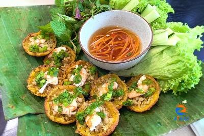 Discover authentic Vietnamese delicacies such as ‘bánh khọt’ and ‘mỳ Quảng’ at An Nam Lush in Pantai Dalam, KL