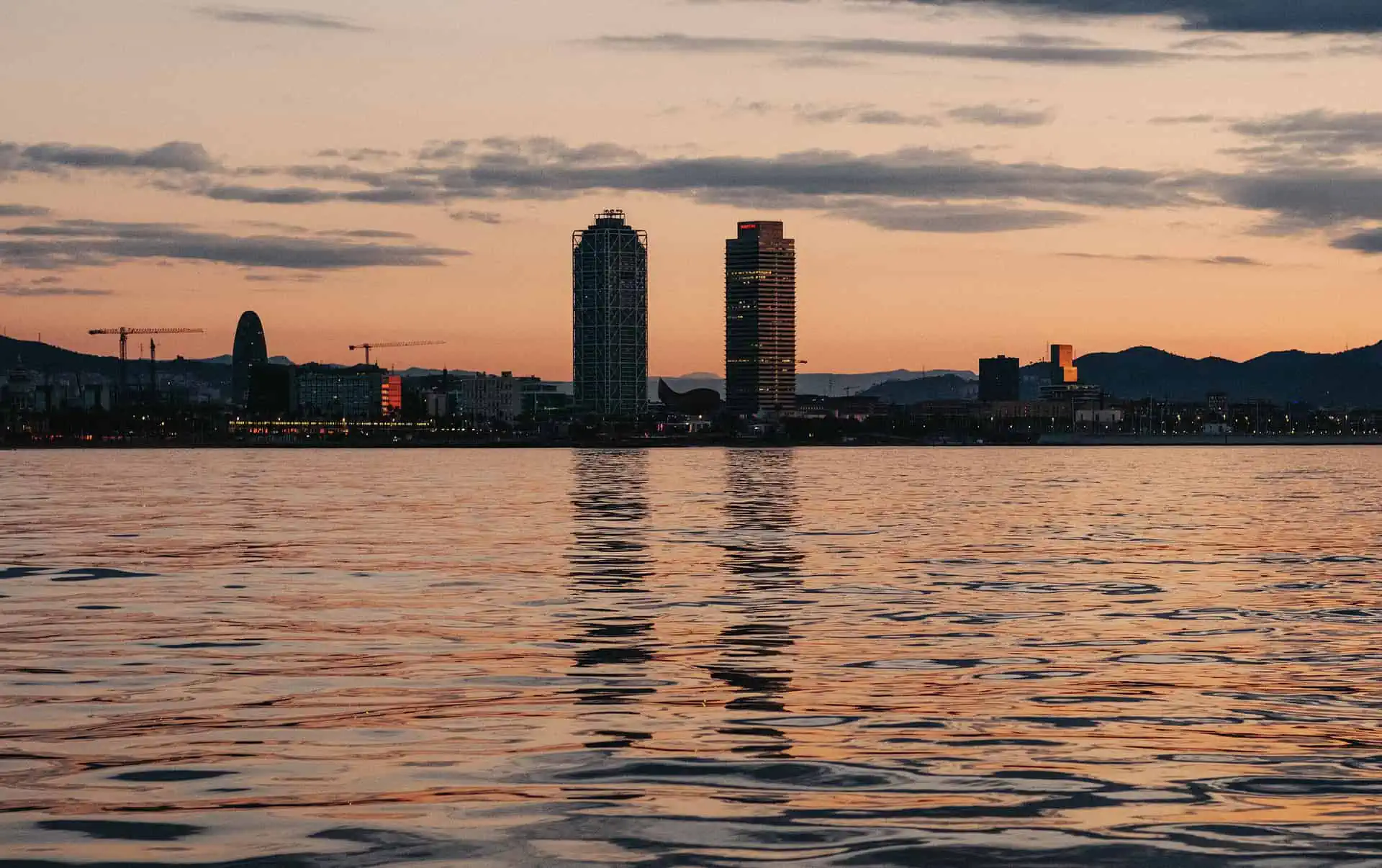 Things To Do at Sunrise in Barcelona