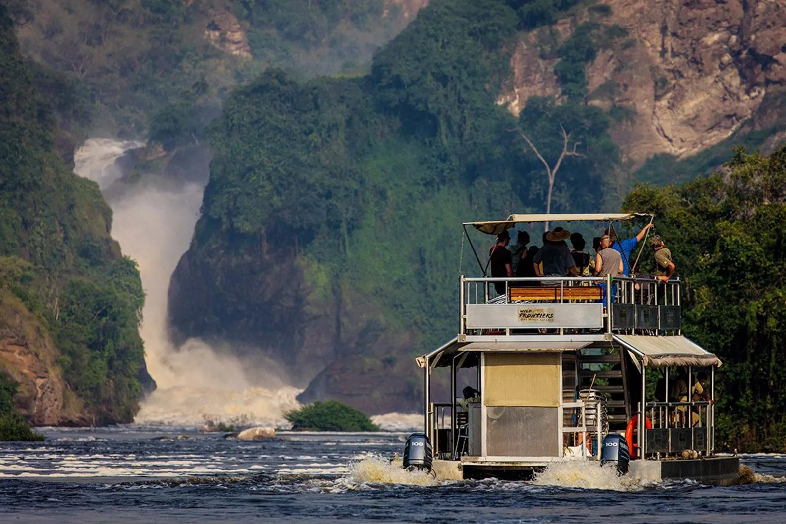 How to Plan a Safari in Murchison Falls National Park in Uganda