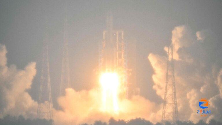 China launches Chang’e-6 probe with Pakistan’s first satellite Moon mission on board: WATCH