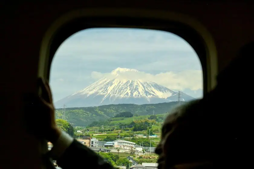 How to Navigate Japan’s Railway System: Types, Tickets & Tips