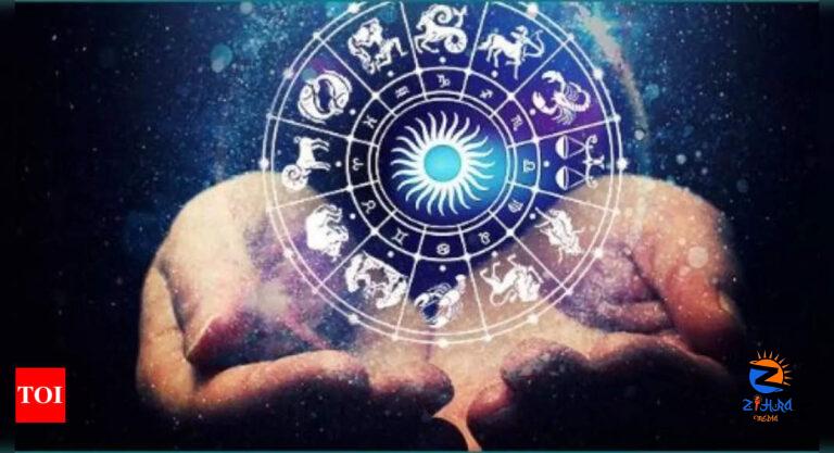 Navigating life’s crossroads: Zodiac signs as intuitive decision makers