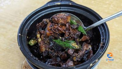 Dry ‘bak kut teh’, yellow wine chicken and braised pork steal the show at Kepong’s Chong San Bak Kut Teh 