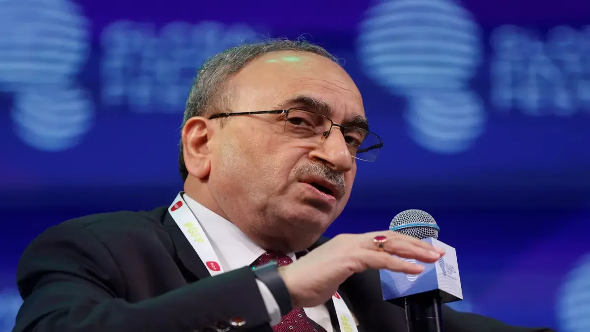 SBI Expects 14-15% Credit Growth in Current Fiscal 2024-25: Chairman Dinesh Kumar Khara