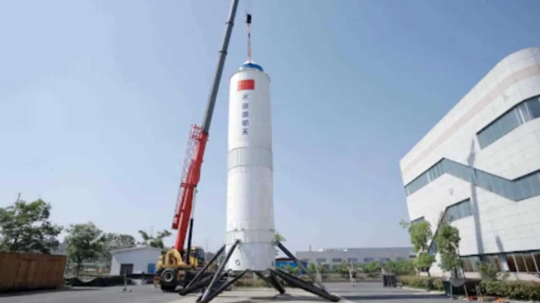 China’s first-of-its-kind reusable kerosene-powered rocket fails test flight