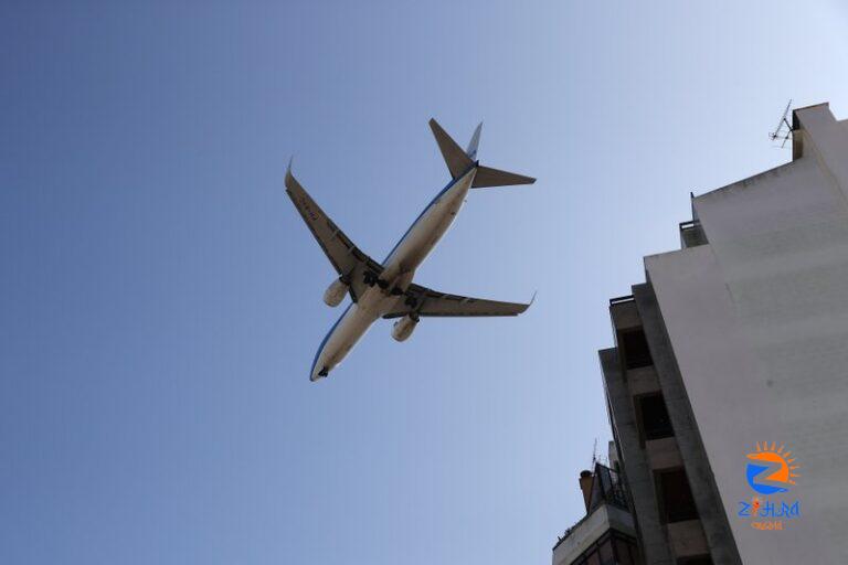 Global airlines move to eliminate free meals on planes