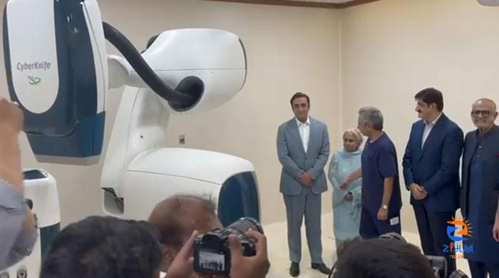 Bilawal inaugurates latest CyberKnife facility at JPMC